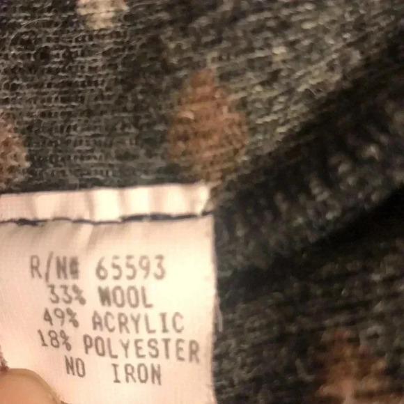 J.P. & Mattie polka dot winter coat. - Picture 9 of 10